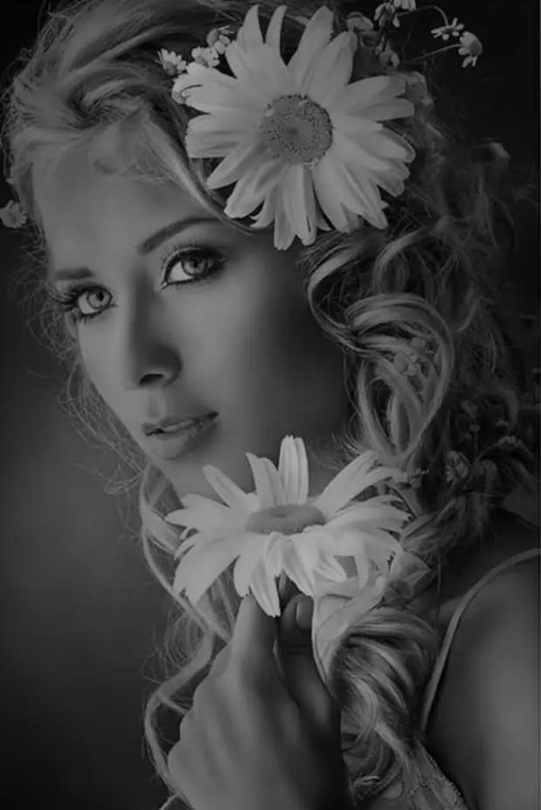 девушка ромашка