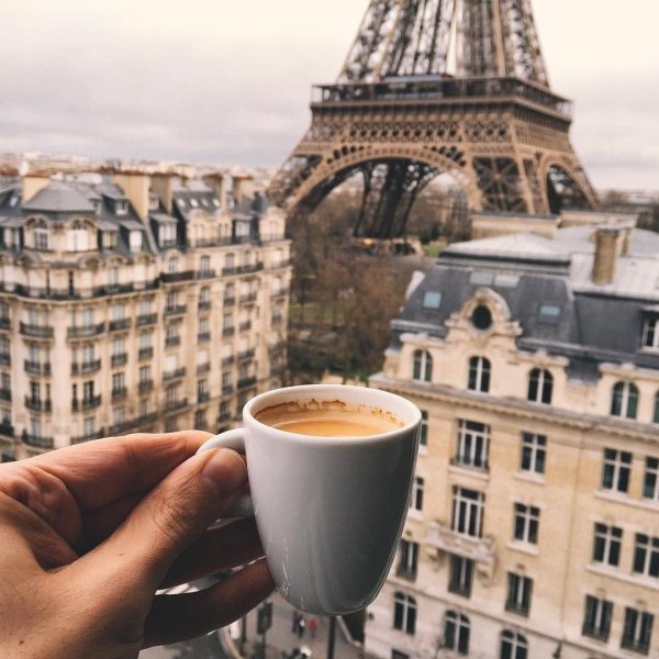 эйфелева башня кафе