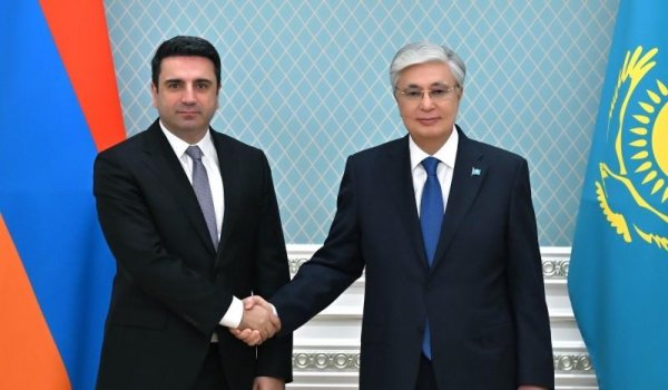 казахстан президент