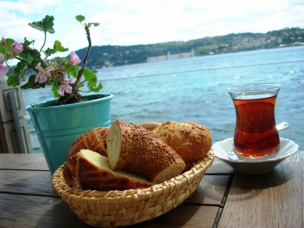 çay simit