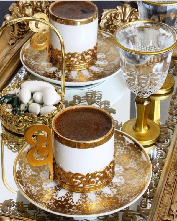 красивые кофейные чашки