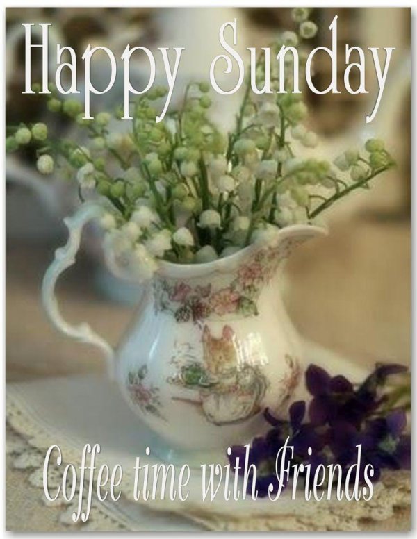 ландыши в вазе