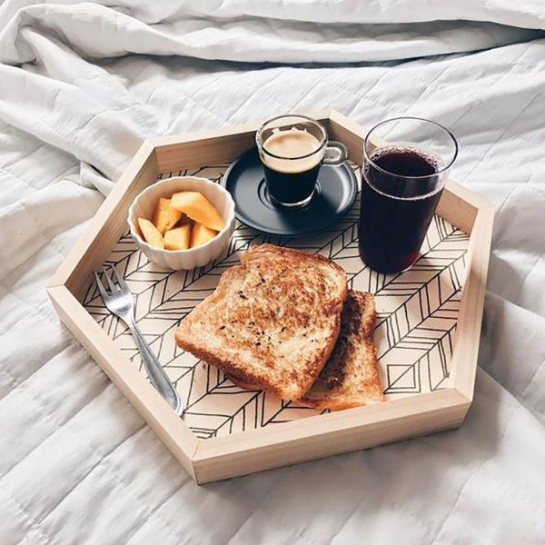 романтический завтрак