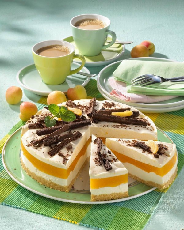 яблочный торт без выпечки