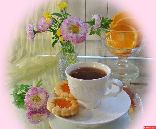 радостный натюрморт