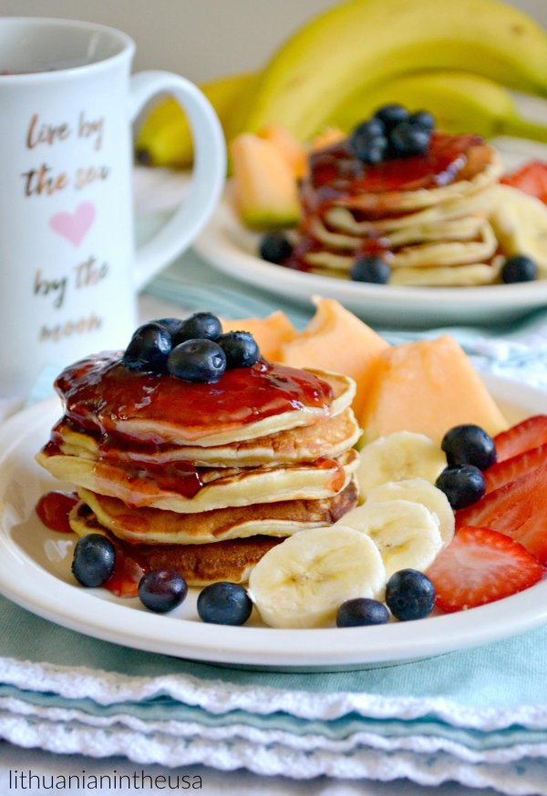 банановые панкейки