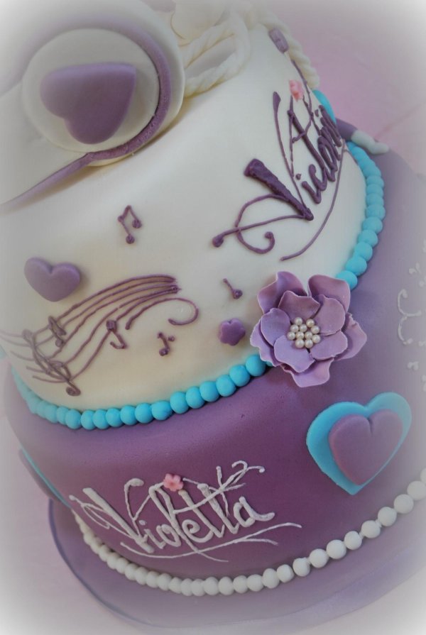 торт музыкальный