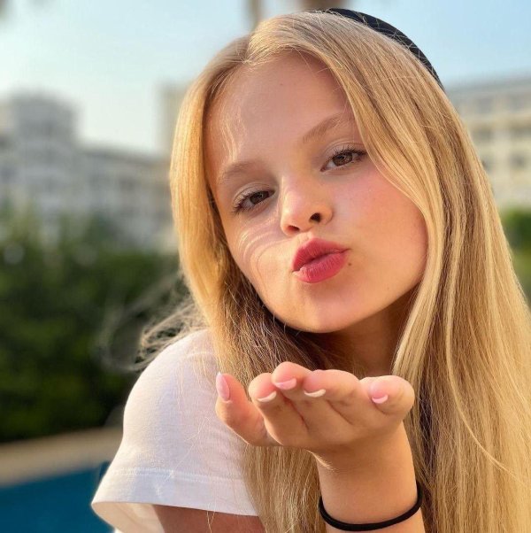 милана гогунская 2022