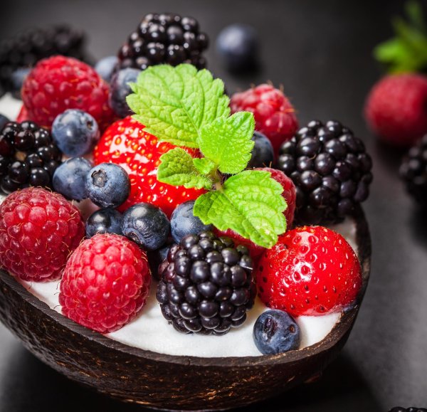 клубника малина ежевика