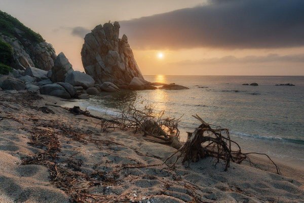 сахалин скалистый берег