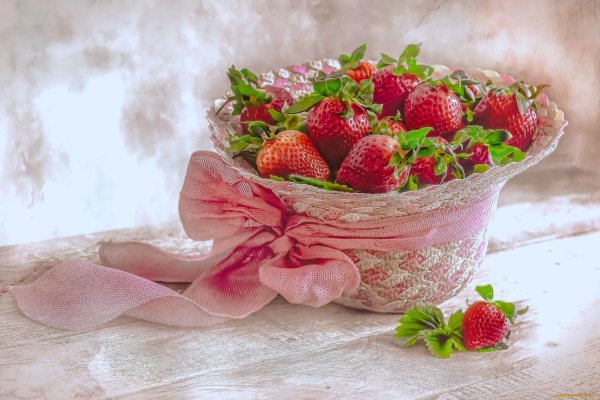 клубника строуберри