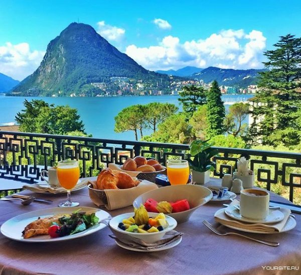 роскошный завтрак