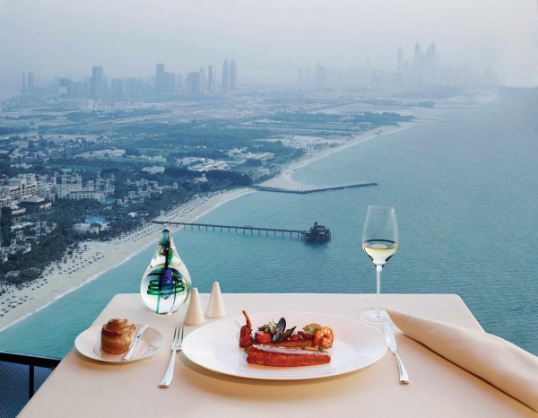 ресторан в дубае