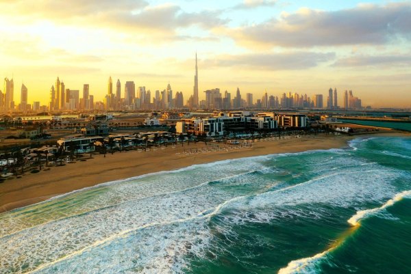 эмират дубай