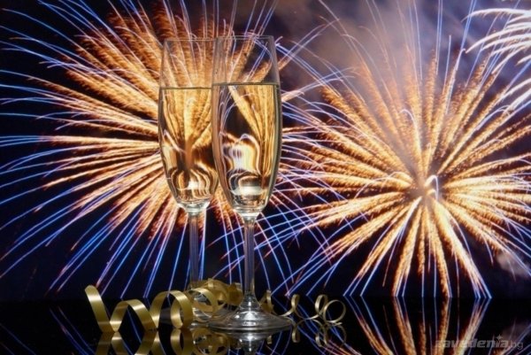 шампанское фейерверк