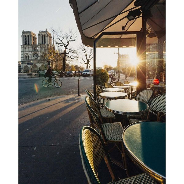 paris cafe