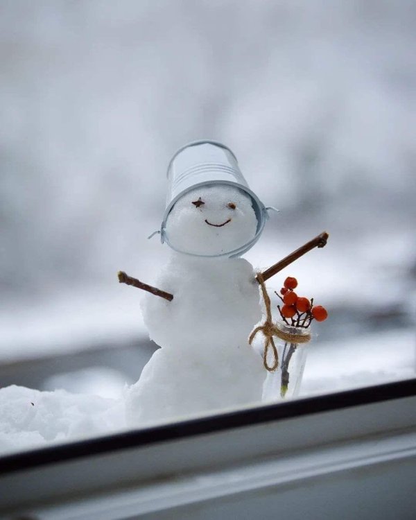 милые снеговики