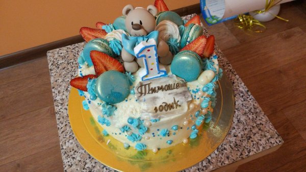 торт на год мальчику без мастики