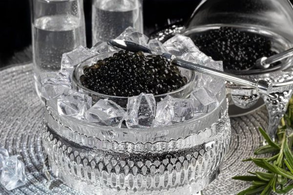 сервировка черной икры