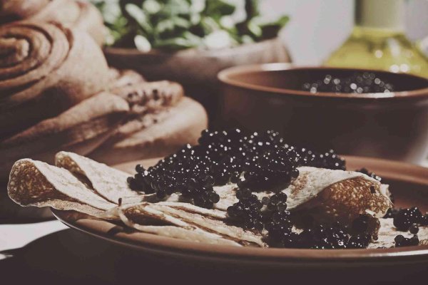 Доброе утро с черной икрой