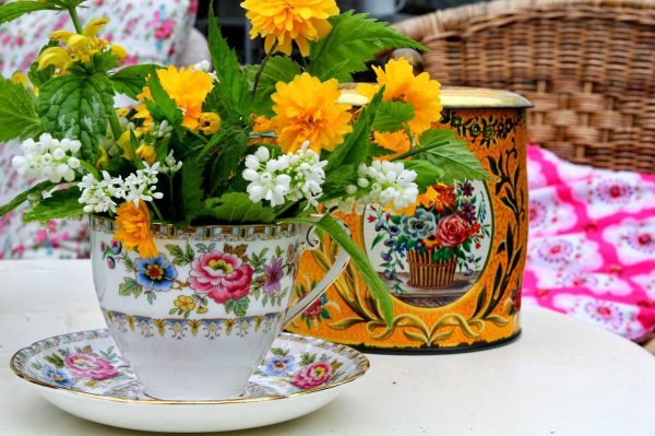 винтажная чашка