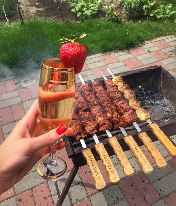 лето шашлыки