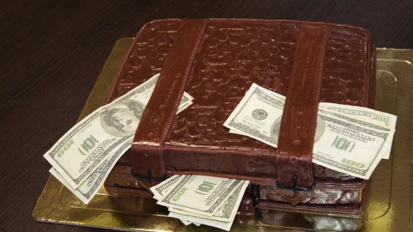 торт мужчине на день рождение