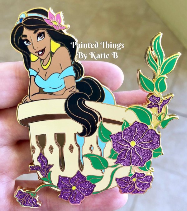 значок принцессы