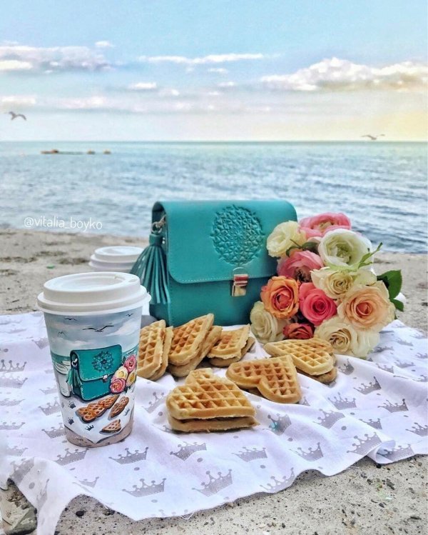 завтрак у моря