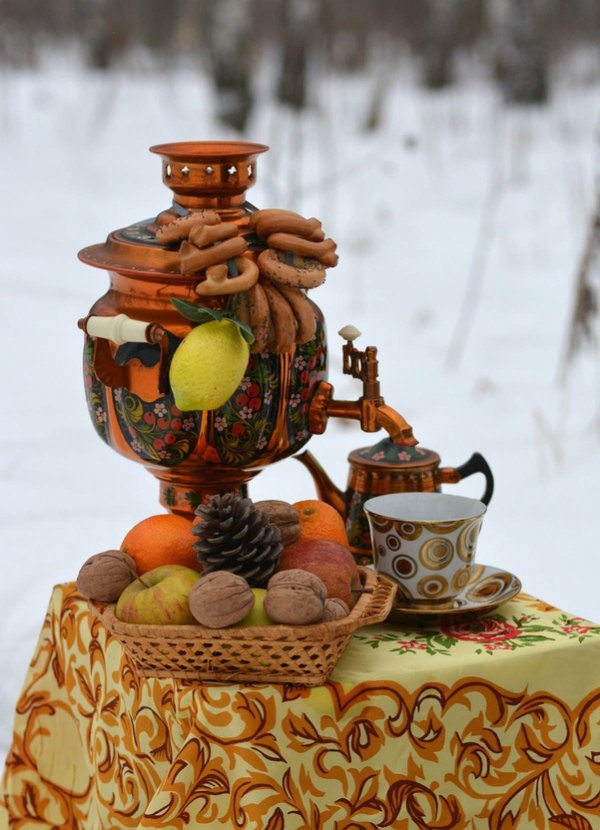 самовар и баранки