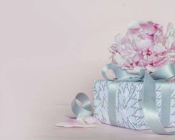 подарочная коробка