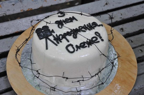 торт в стиле