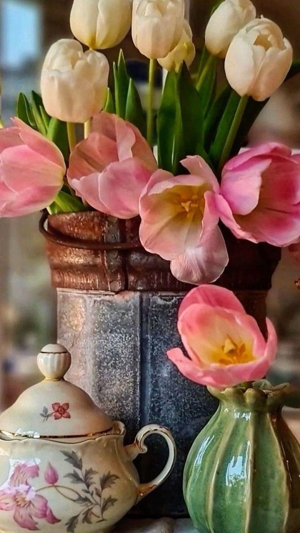 натюрморт с тюльпанами