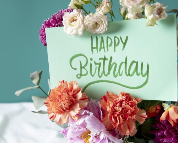 открытка хэппи бездей женщине