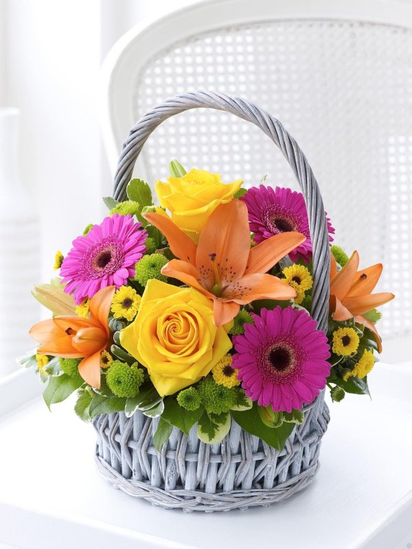 яркий букет цветов