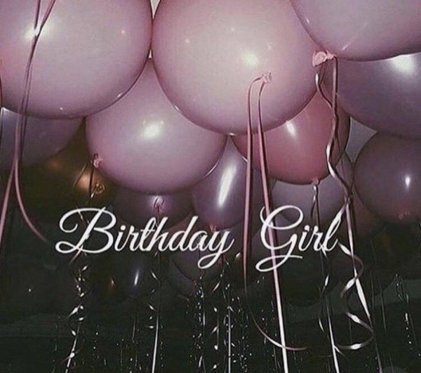 розовые шарики воздушные