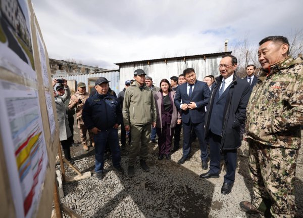 садыр жапаров