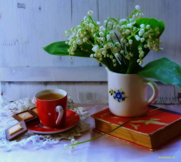 чашка ландыш