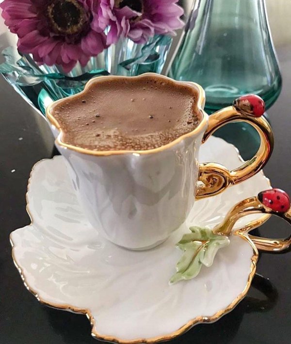 красивые кофейные чашки