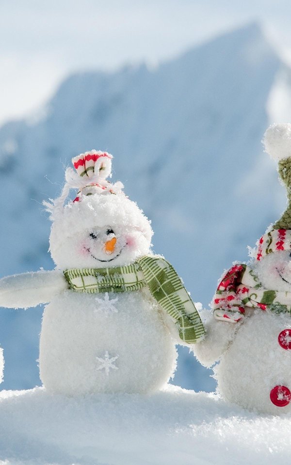 милые снеговики