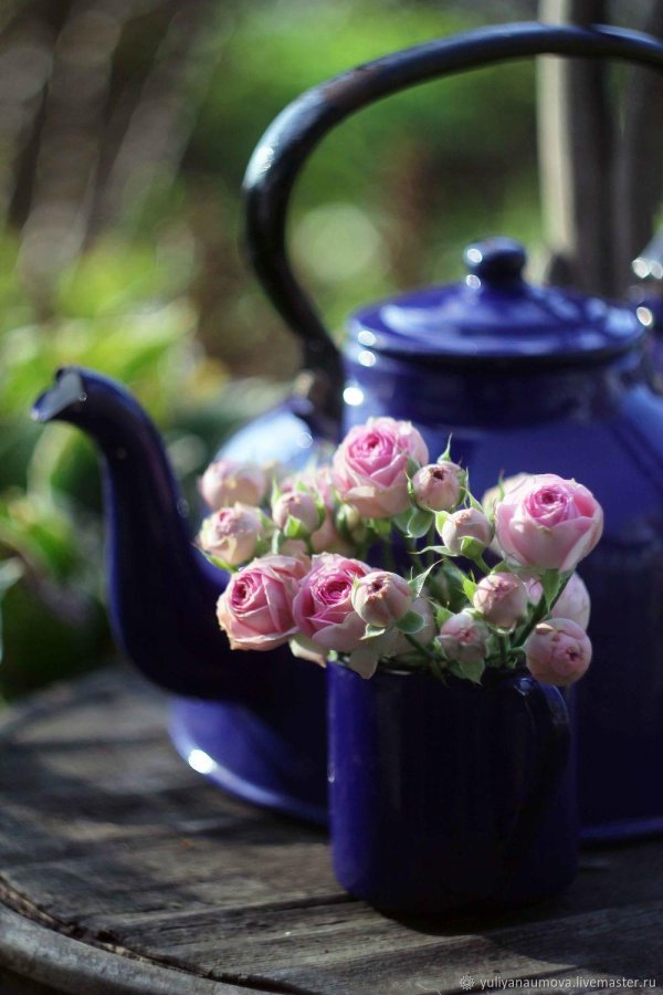 цветы в кружке