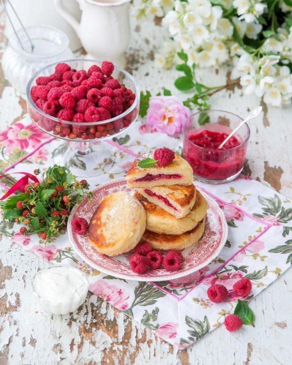 сырники с малиновым джемом