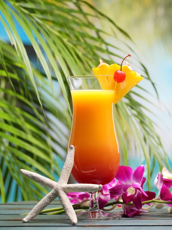 коктейль тропический