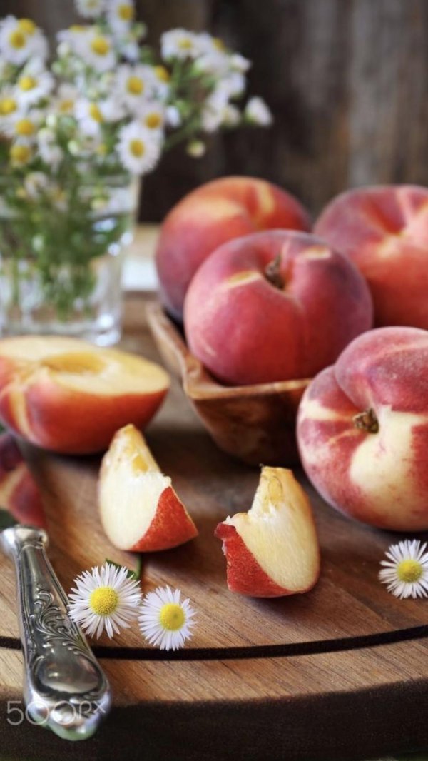 фрукт персик