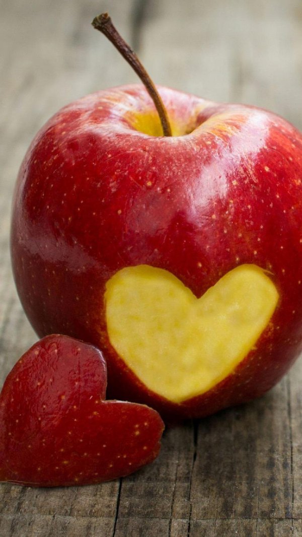 яблоко любви