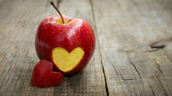 красная яблоко