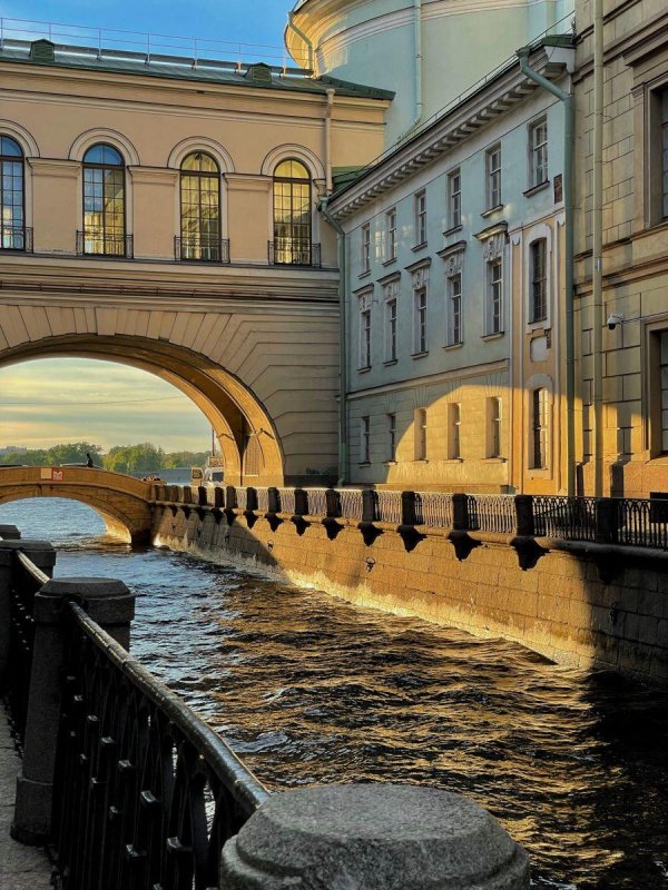 эрмитажный мост зимняя канавка