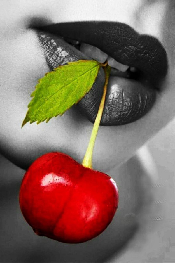 сочные губы