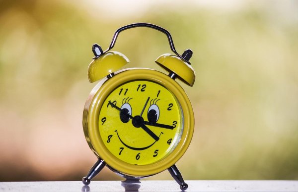 будильник мультяшный