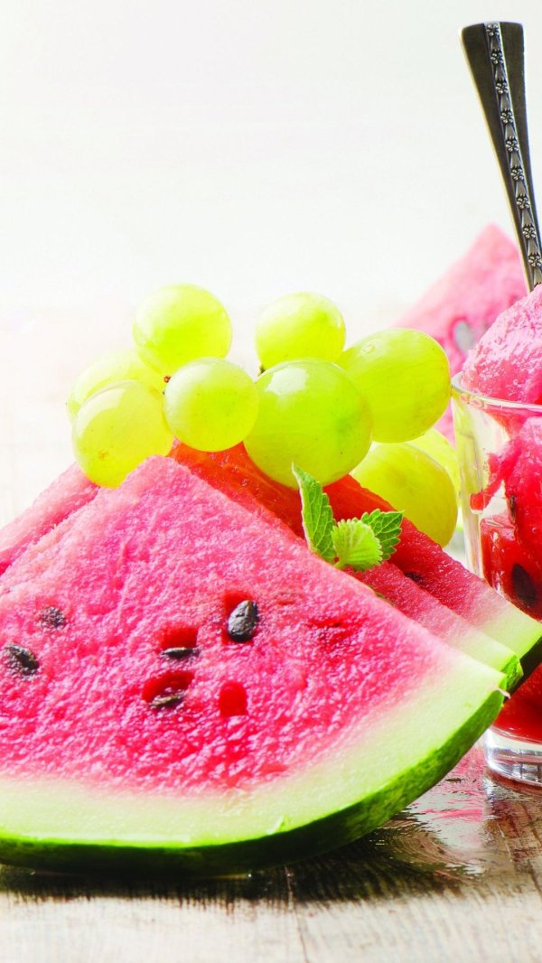 сочные фрукты